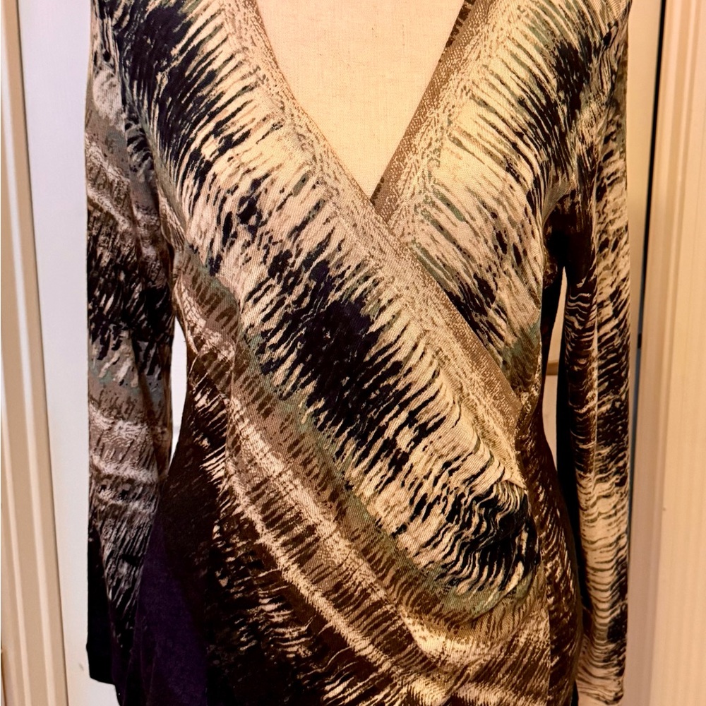 NIC+ZOE Abstract Brushstroke Wrap Top in Black, Cream & Tan